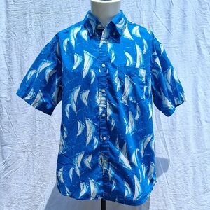 Sailboat Print Lands End Blue Button down Shirt, Short Sleeves, Cotton, sz L
